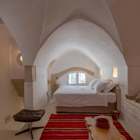 Empireo Guest house *